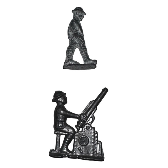 VINTAGE LOT OF 2 WORLD WAR I LEAD ARMY MEN. WALKING MAN & SOLDIER W/MORTAR GUN - Picture 3 of 7